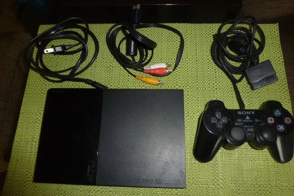 PlayStation 2 flasheada incluye 2 juegos originales usado