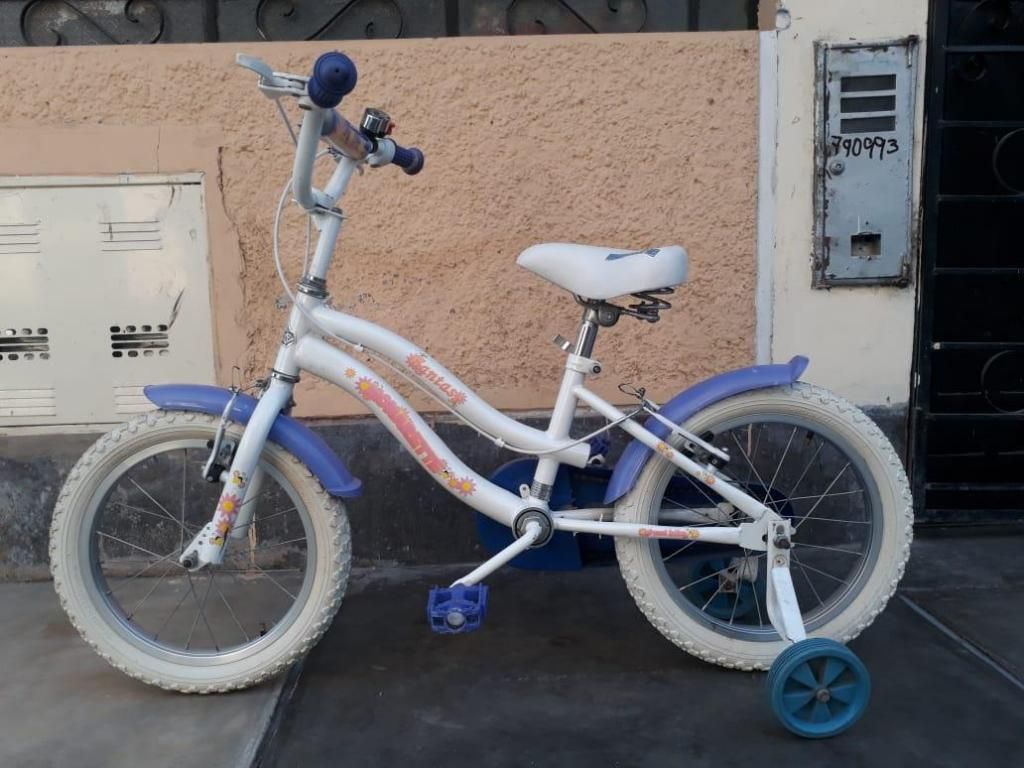 Bicicleta Monarette original para niña aro 16 seminueva