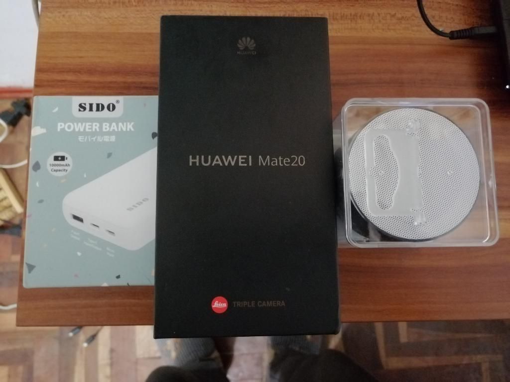 Celular Huawei Mate20