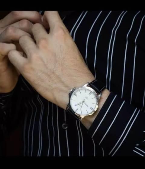 Reloj de Lujo Marca Yazole Cuarzo de Cuero Genuino c/Caja