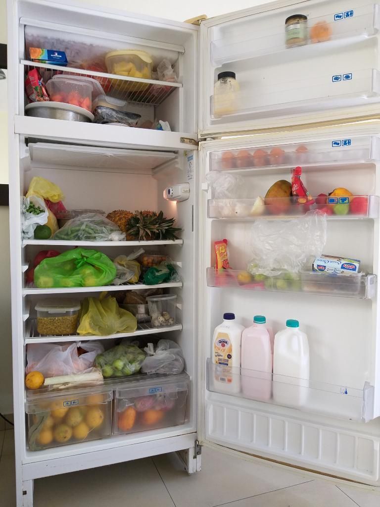 Refrigerator