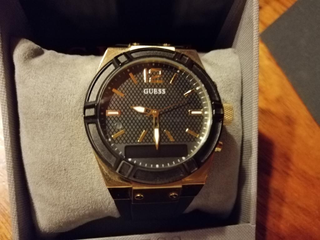 Reloj Guess Connect Cm3