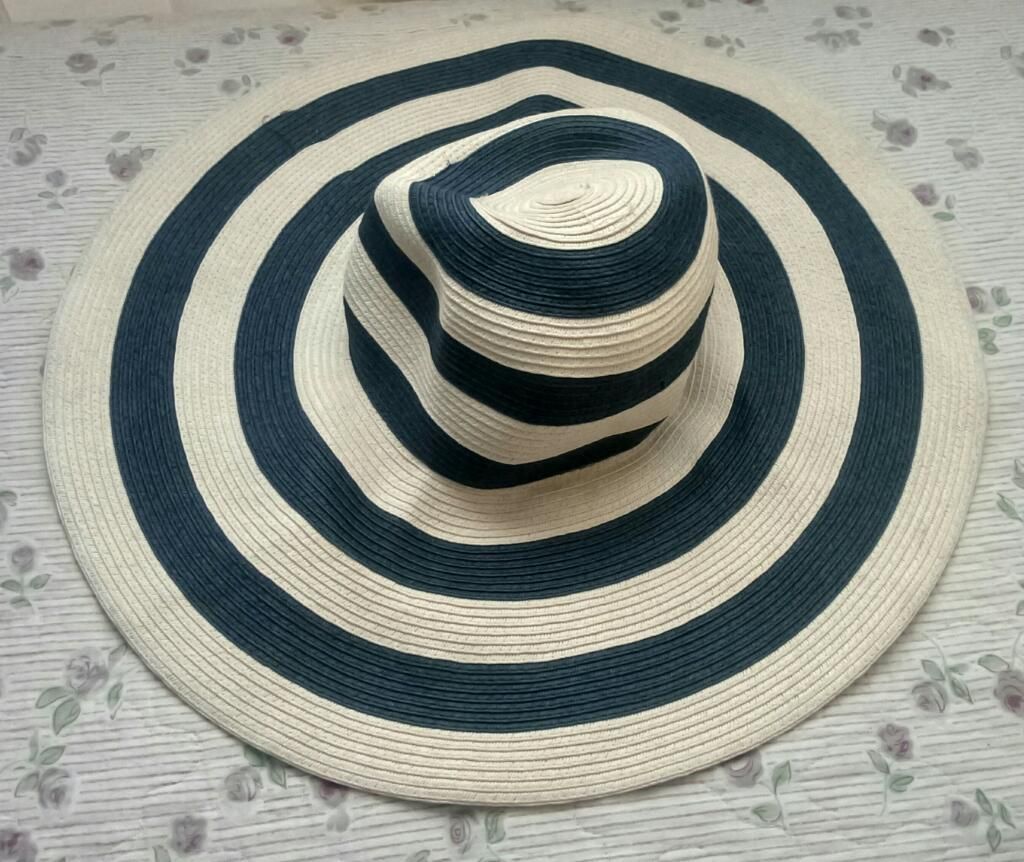 Sombrero de Playa