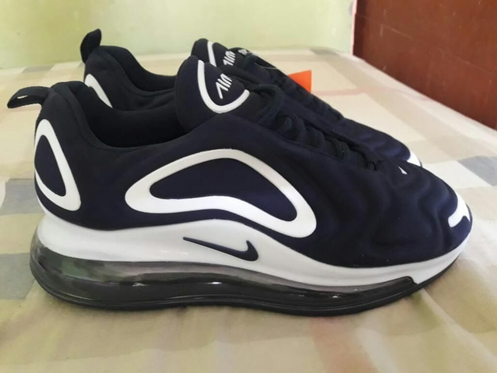 Vendo Las Zapatillas 720 Del 