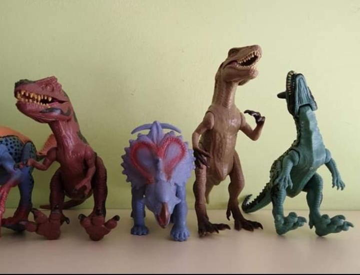 Coleccin de dinosaurios