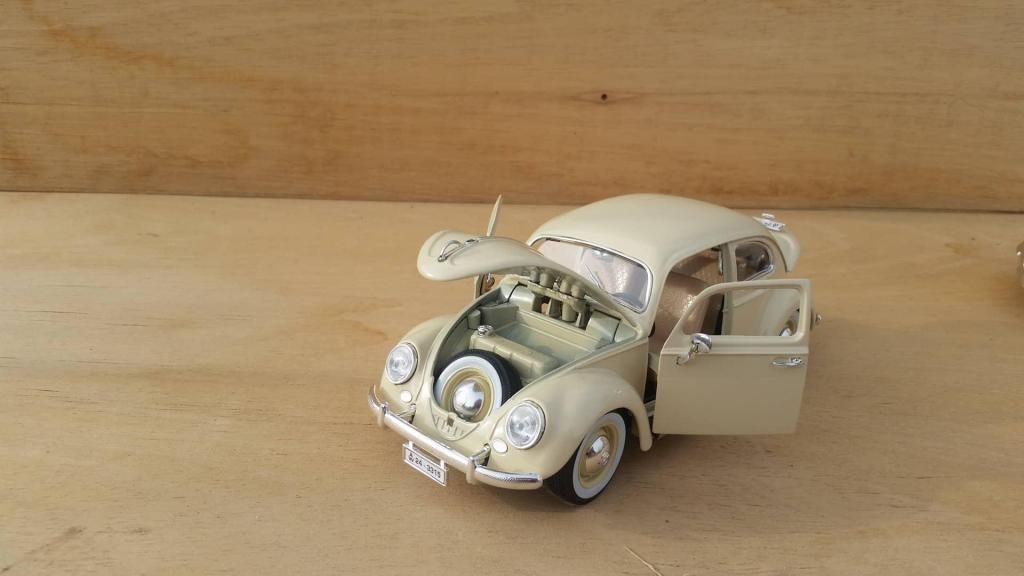Vendo - Volkswagen Escarabajo Beetle - esc 1/18 -Juguetes de
