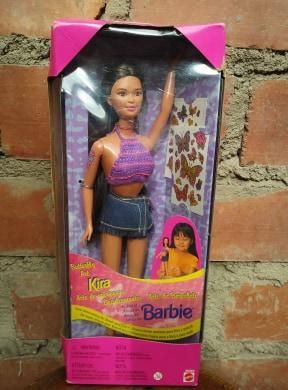 muñeca kira barbie mattel no basa