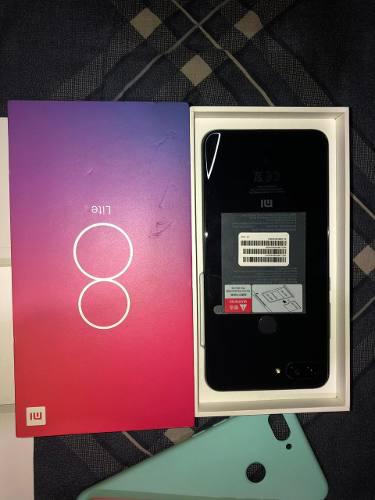 Vendo O Cambio Xiaomi Mi 8 Lite.