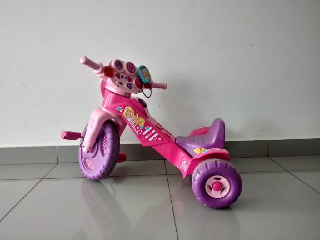 Bicicleta Barbie Musical para Niña