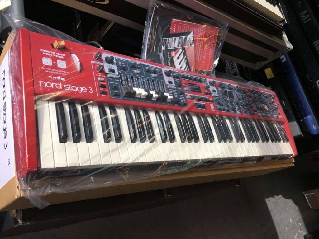 Instrumento de música para teclado compacto Nord Stage 3