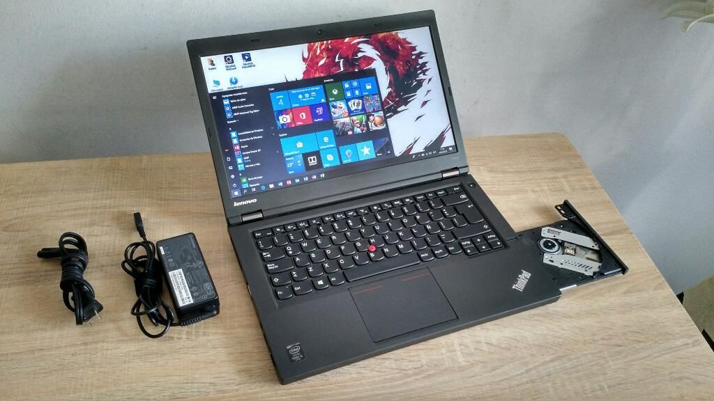 Laptop Lenovo I5,4gb,128 Ssd,3gb Video