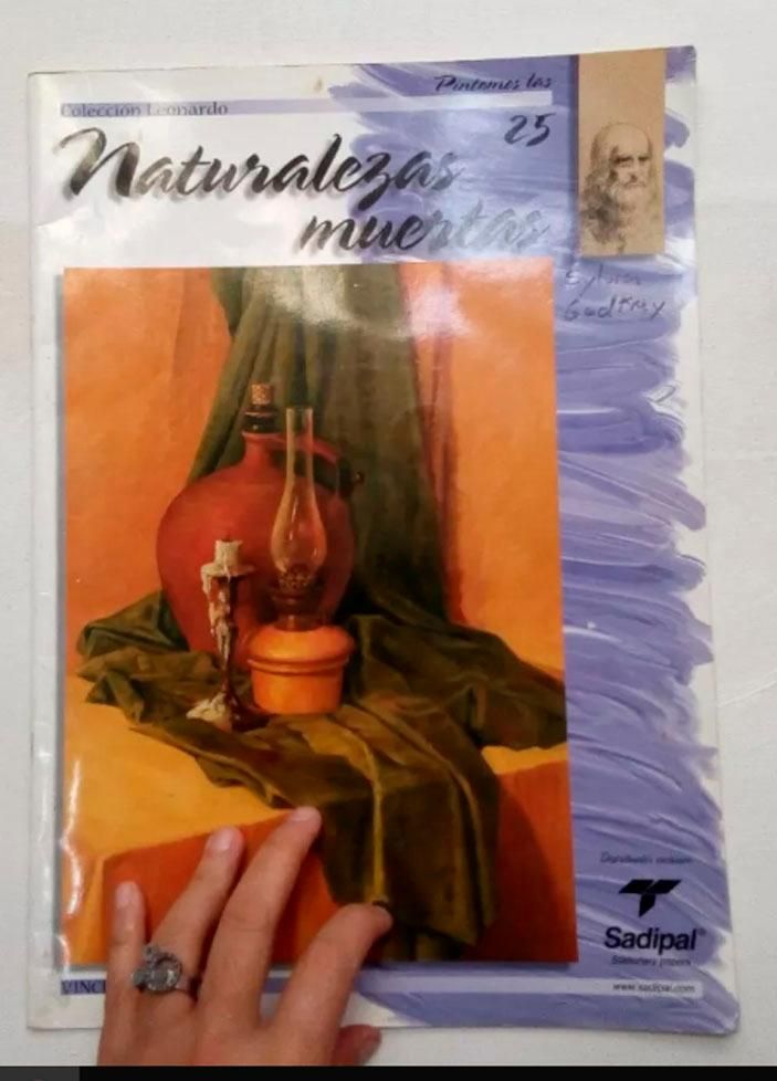 REVISTA NATURALEZA MUERTA COLECCION LEONARDO