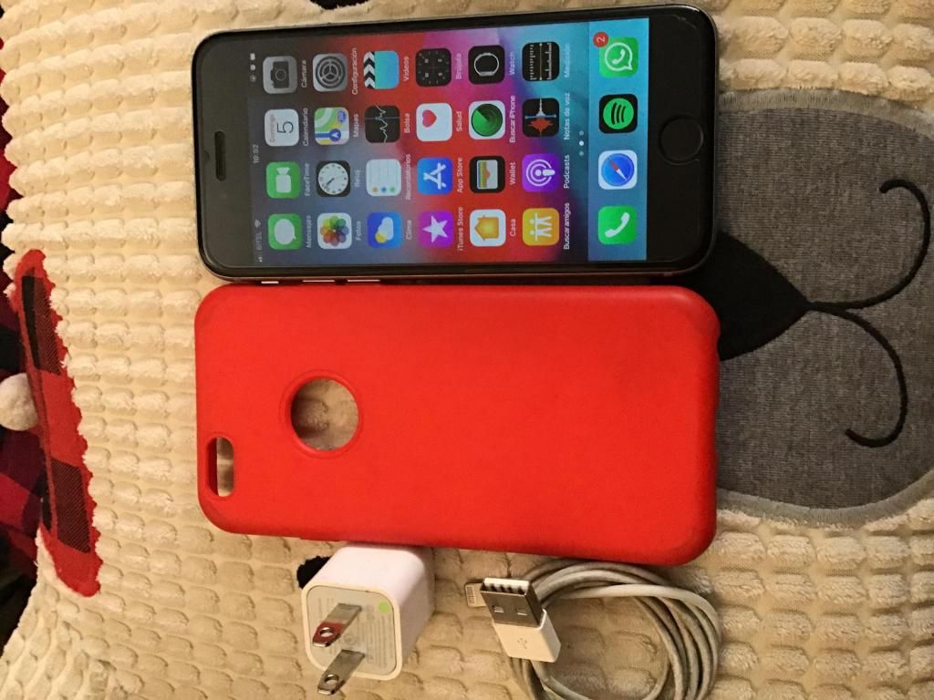 iPhone 6s - 16 GB