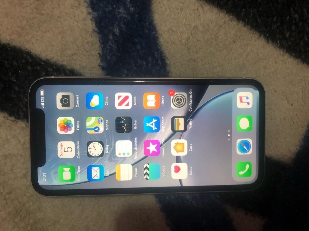 iPhone Xr 64Gb Libre 4G Remate