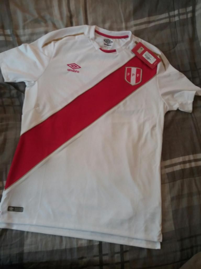 Polo seleccion peruana