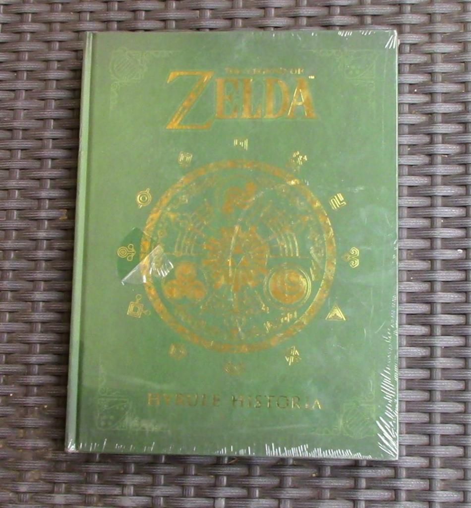 Libro nuevo y sellado, Zelda Hyrule Historia