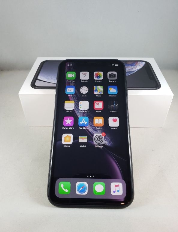 iPhone XR negro - 64 GB - NUEVO