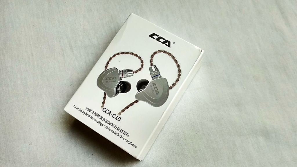 CCA-C10 Audífonos Híbridos Hi-fi 4BA - 1DD