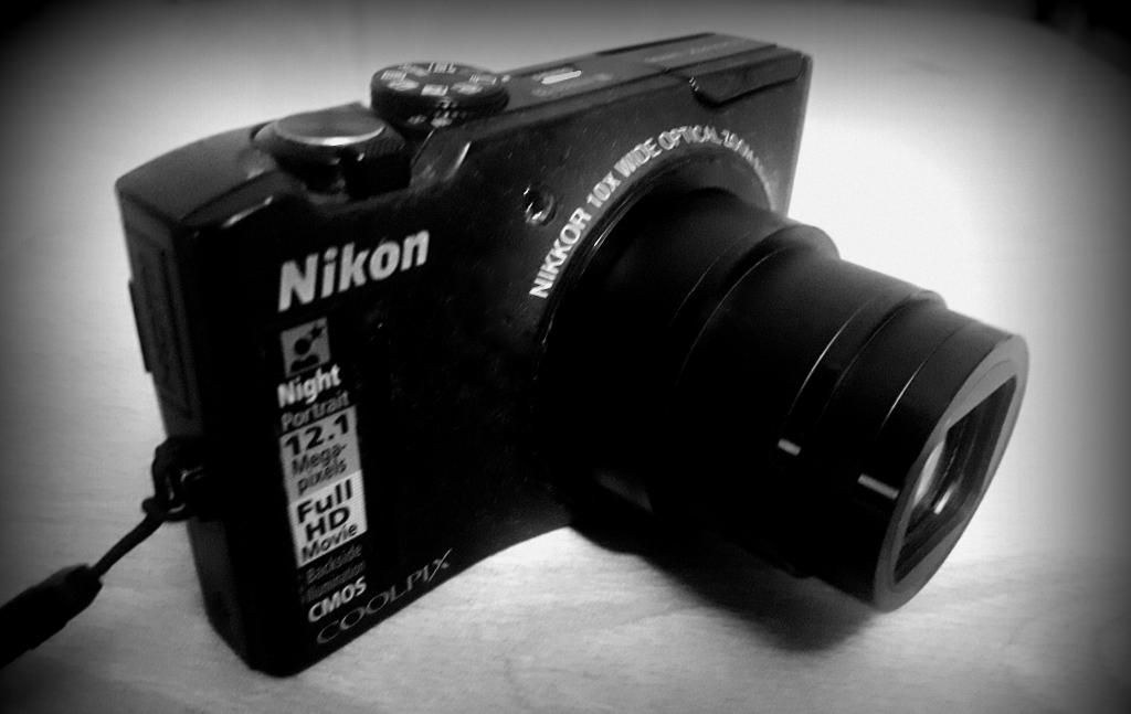Remato Cámara Nikon Coolpix SUPER ALCANCE