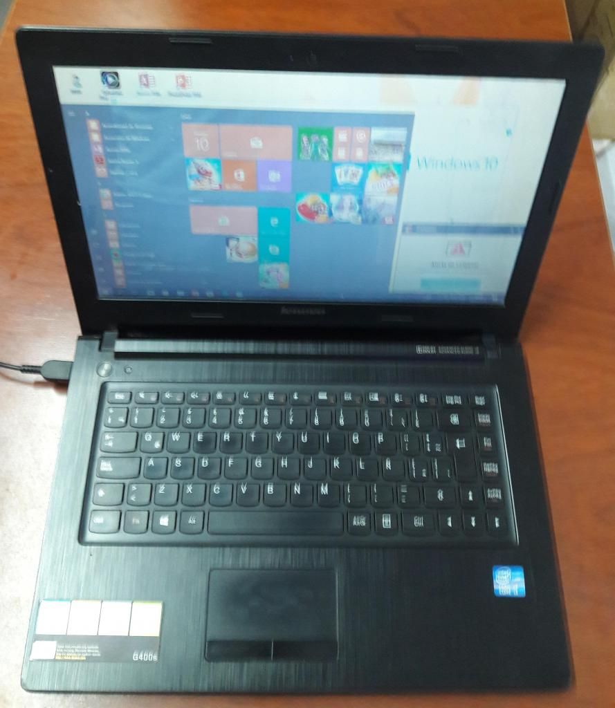 Se vende Laptop Lenovo intel core i3