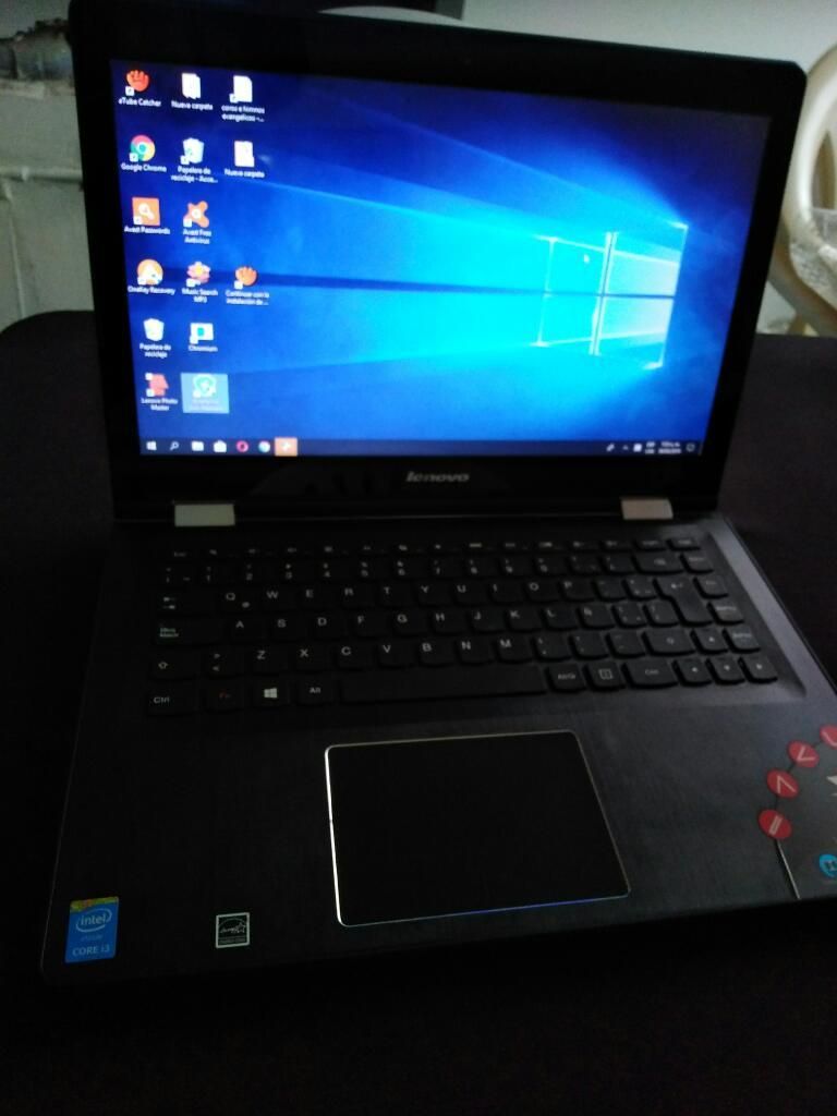 Vendo Laptop Lenovo Yoga Cori 3