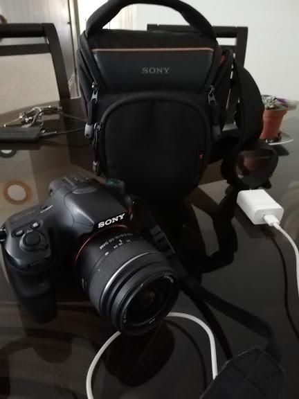 Vendo cámara semi Profesional Sony