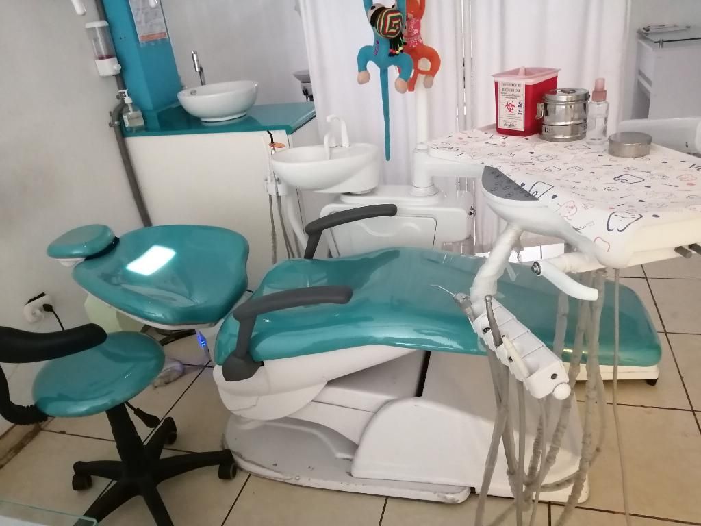 Unidad Dental Eléctrica Y Moderna