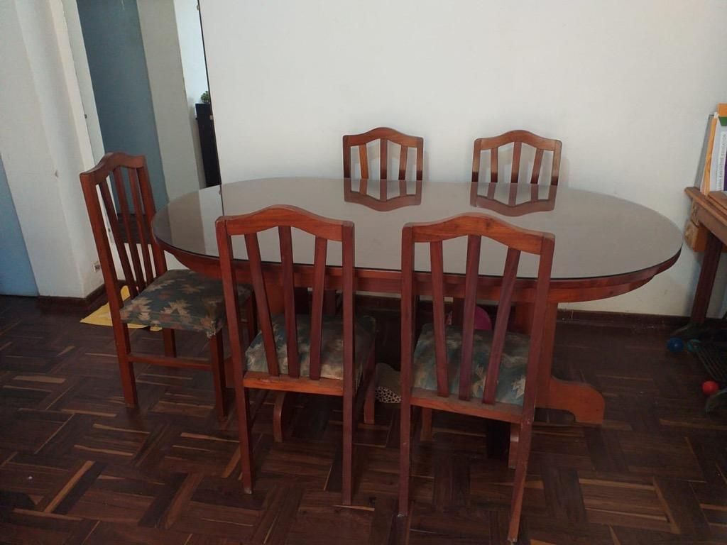 Comedor de 100% madera Caoba