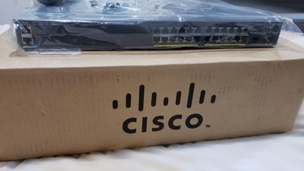 Remato SWITCH ADMINISTRABLE Cisco Catalyst  XR 24 Port