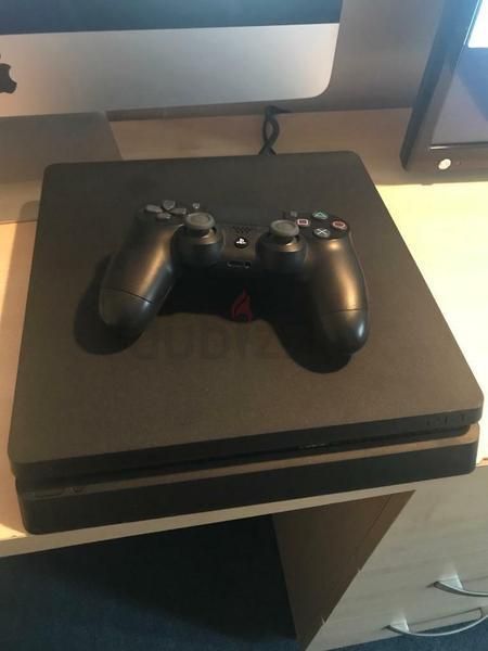 vendo ps4 slim  gb