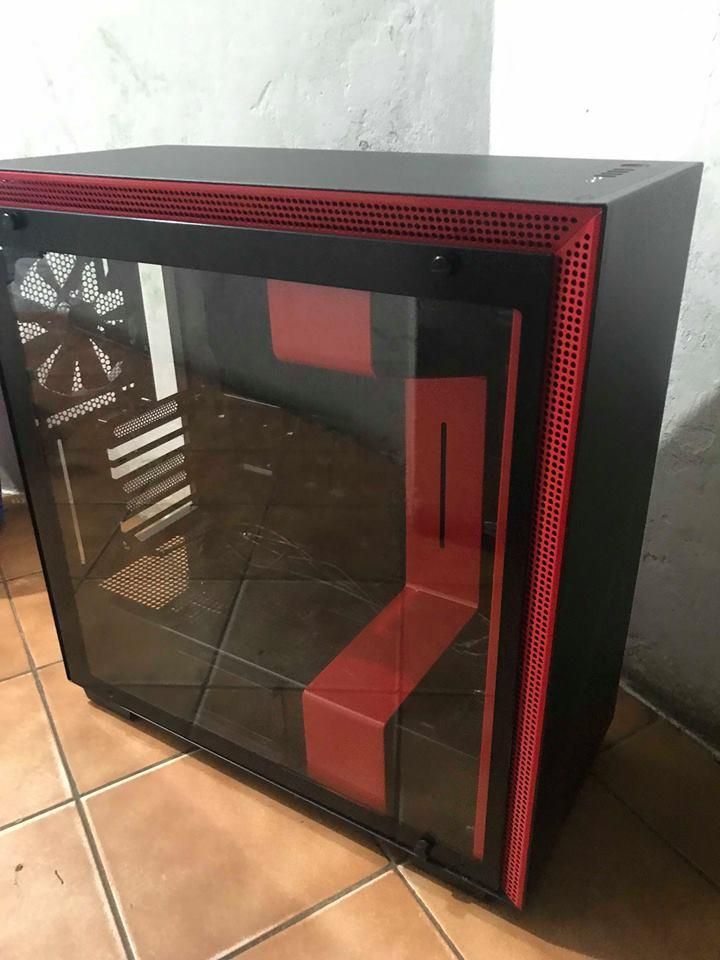 Case NZXT H700i Black/Red