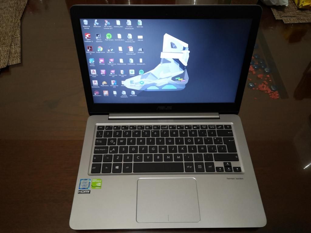 Laptop Asus Zenbook UX310UQGL246T