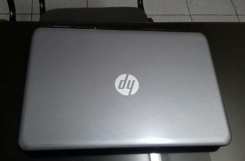 Laptop Hp 14 C I5 Ram 4 G