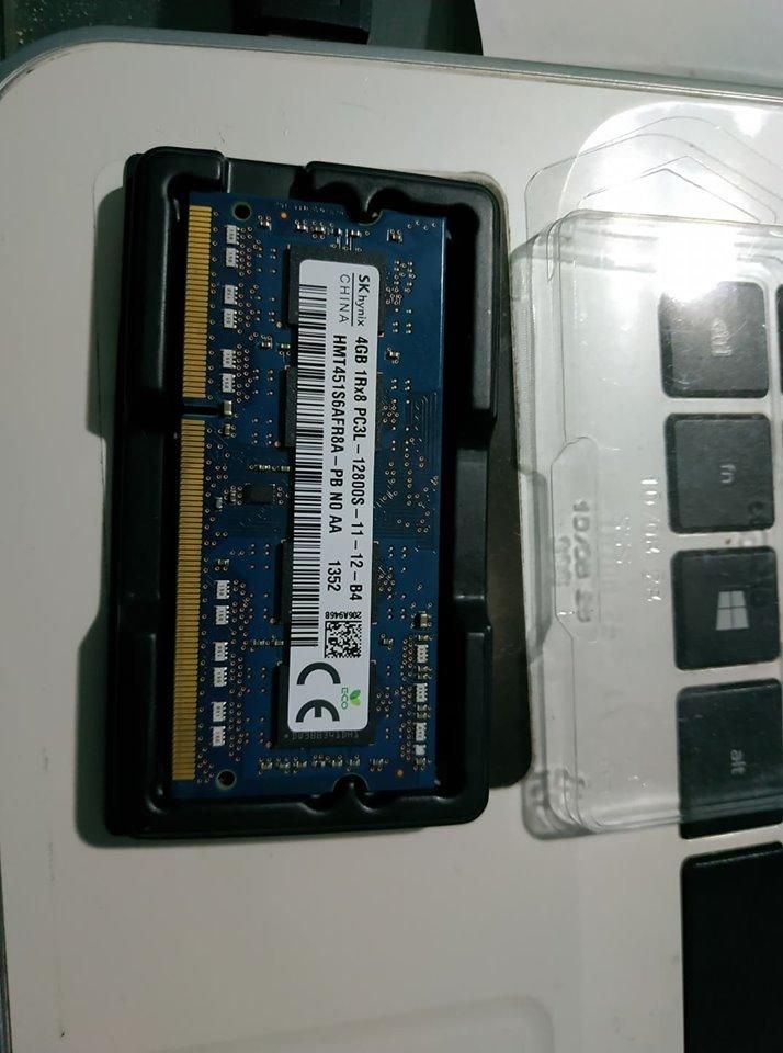 Memoria ram 4GB. Marca SK hynix. DDR3 (laptop)