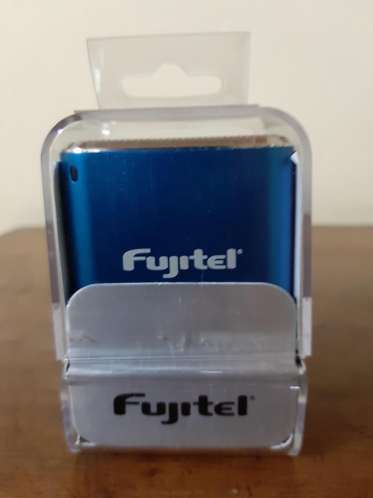 Mini Parlante “Fujitel” USB 3 Watts R.M.S. Nuevo.