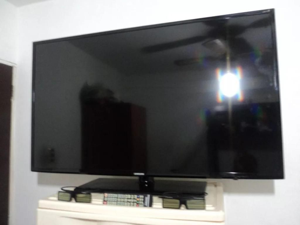VENDO TV SAMSUNG LED 46" FULL HD EN AREQUIPA s/.