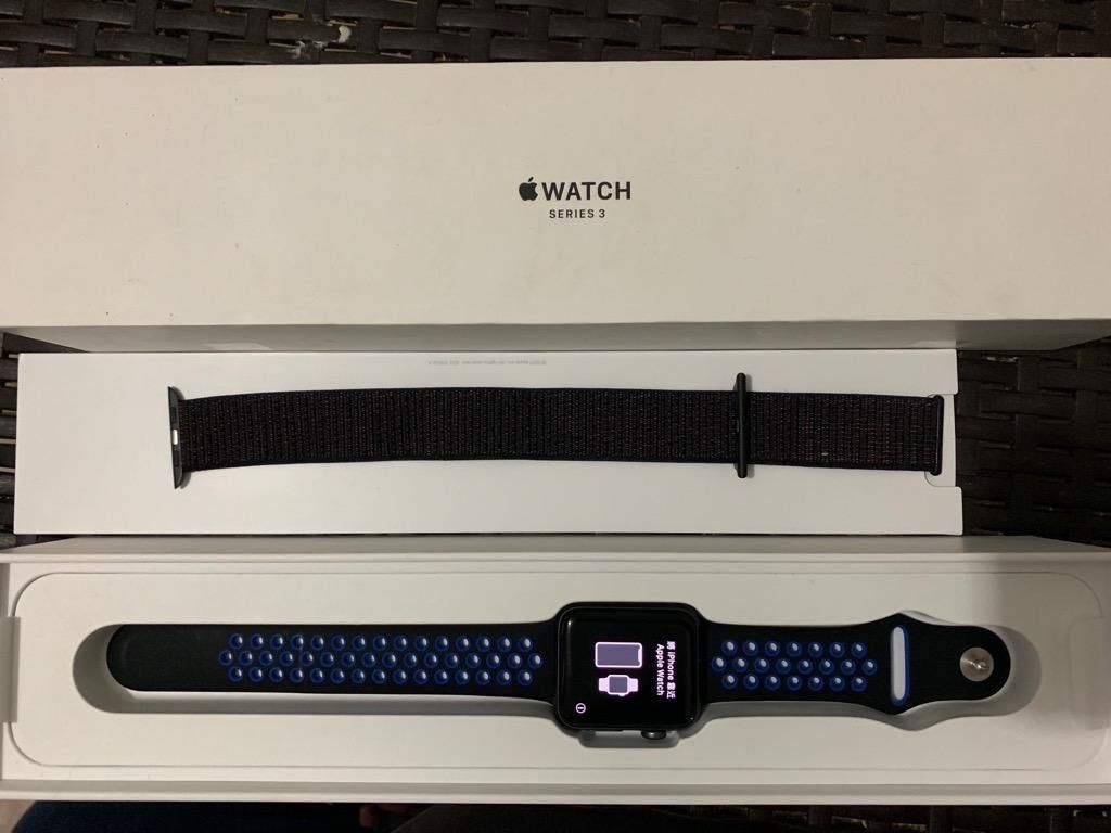 Apple Watch Series 3 de 42 Mm en Caja