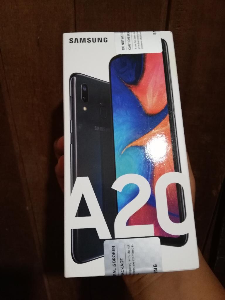 Samsung A20