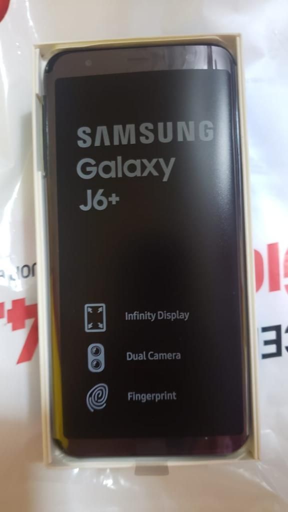 Samsung J6 Plus