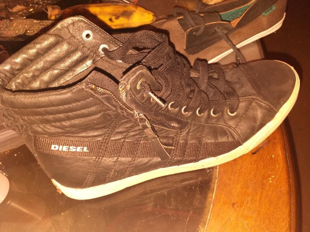 Remato Zapatillas Diesel de Cuero