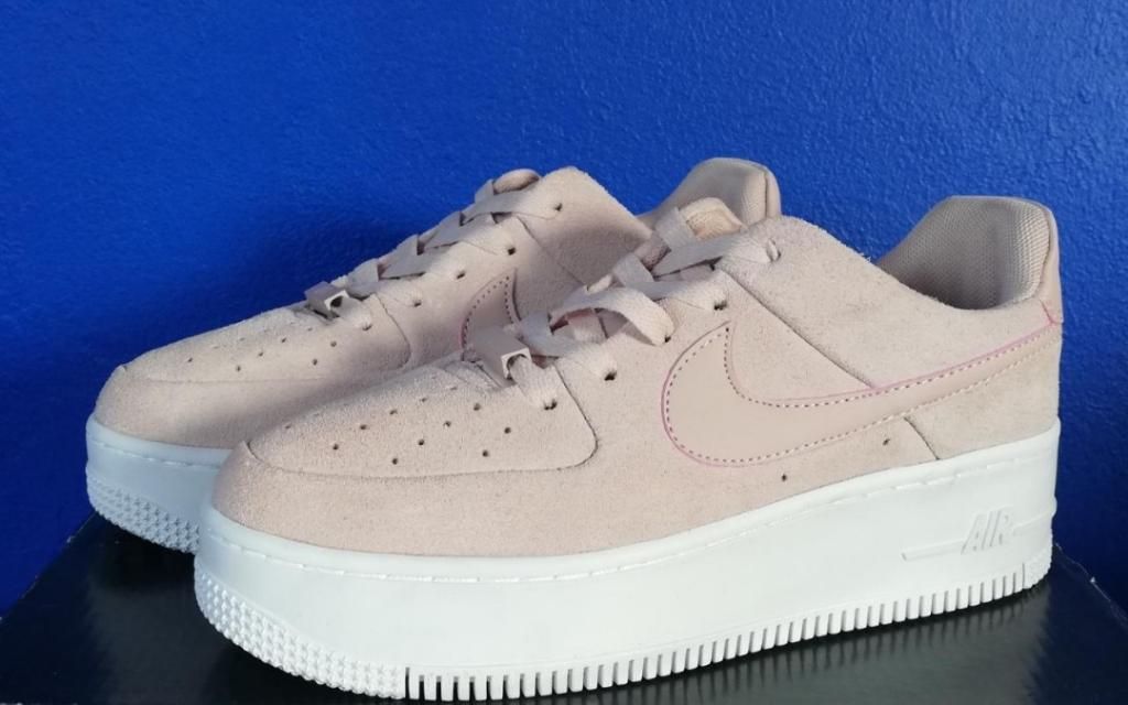 Zapatilla Nike Air Force 1