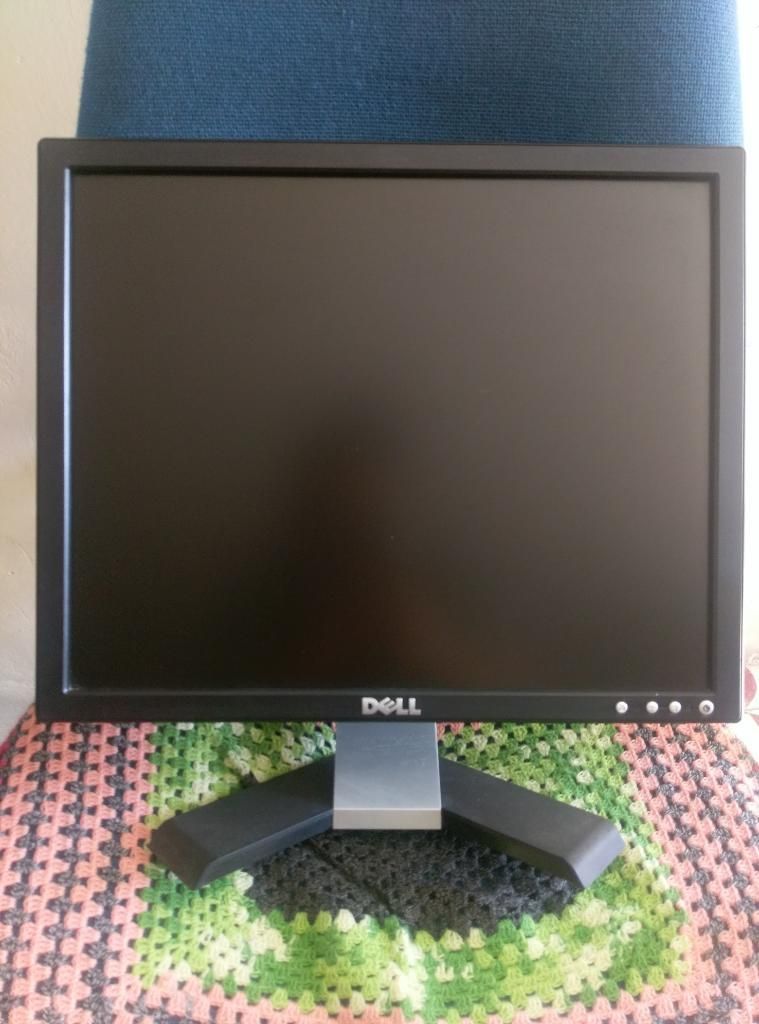 Monitor Dell 17
