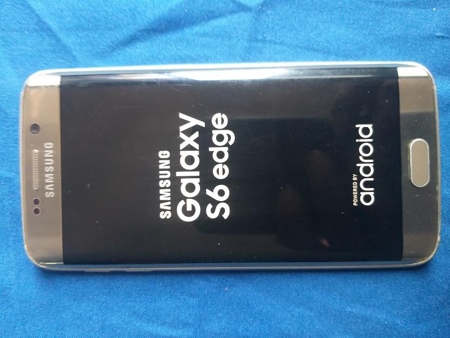 Samsung Galaxy S6 Edge con detalle para uar con cualquier