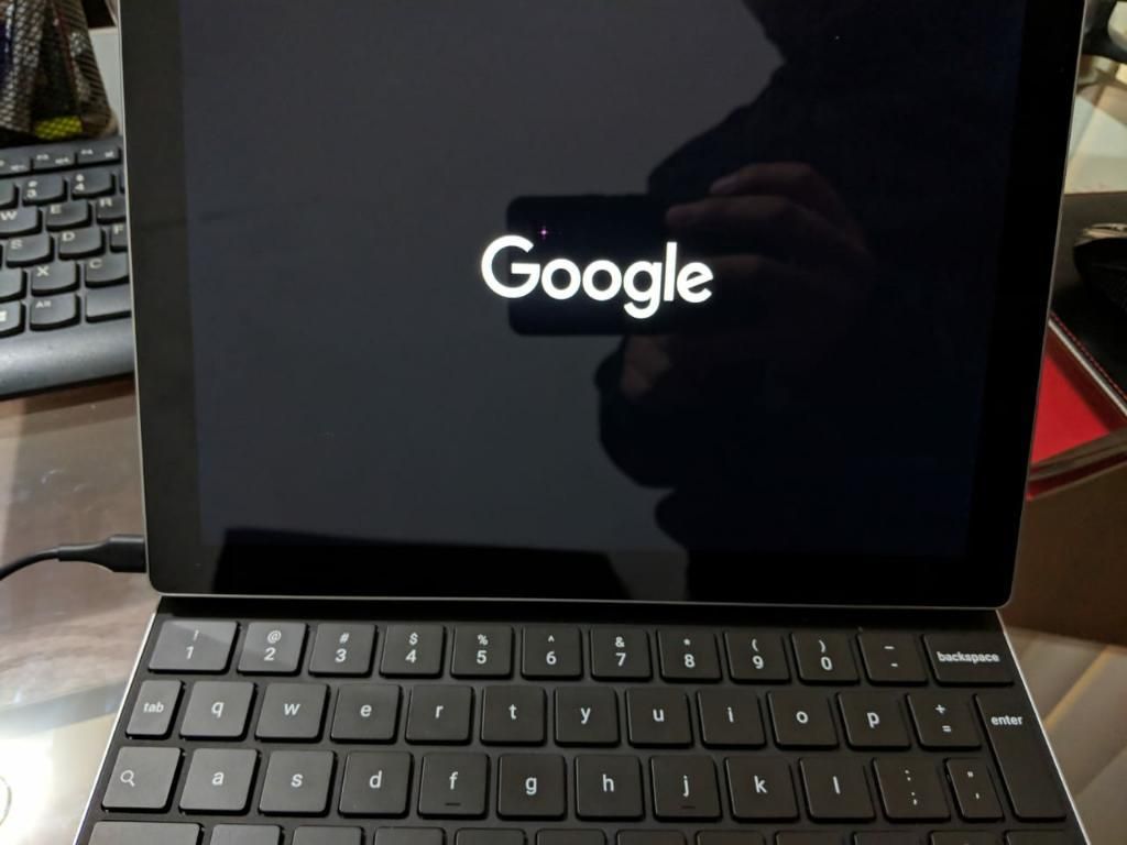Laptop Google Pixel C 800 Soles.