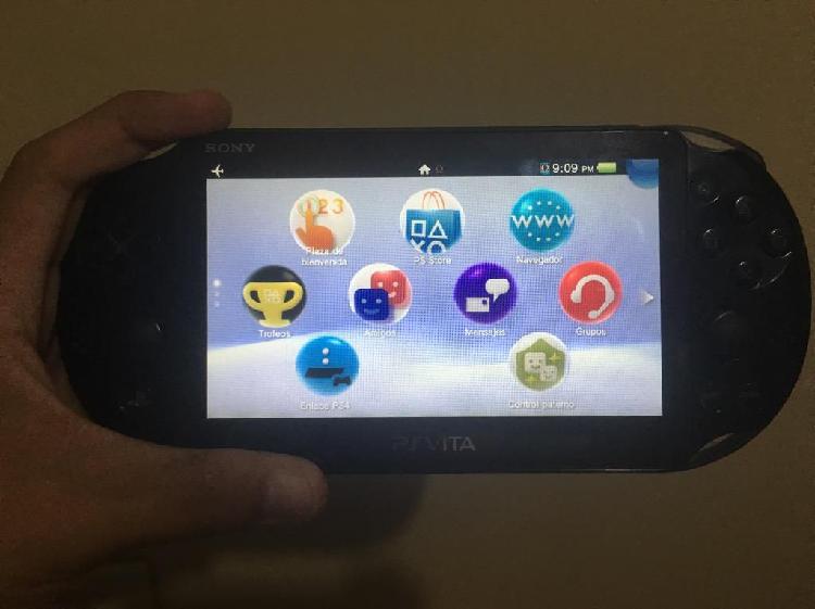 Ps Vita con Dos Juegos Y Memoria de 8Gb