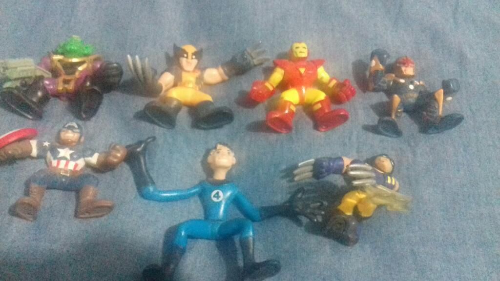 Super Hero Squad, Figuras