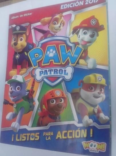 Álbum Paw Patrol - Con 50 Figuras Pegadas