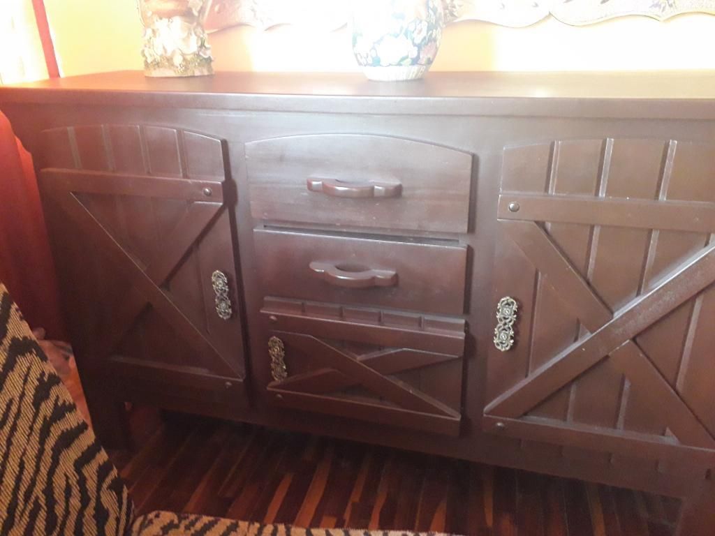 Se Vende Mueble Aparador