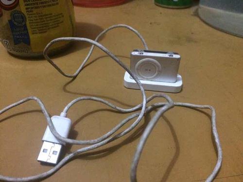 iPod Shuffle 1gb Con Dock