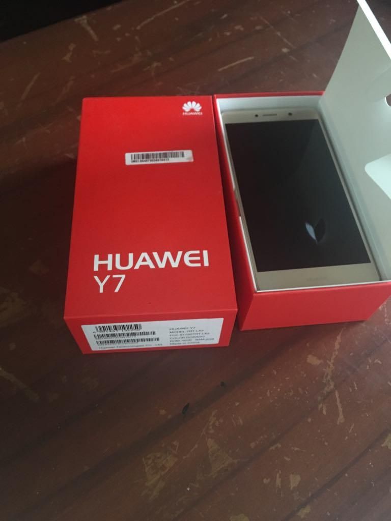 Huawei Y